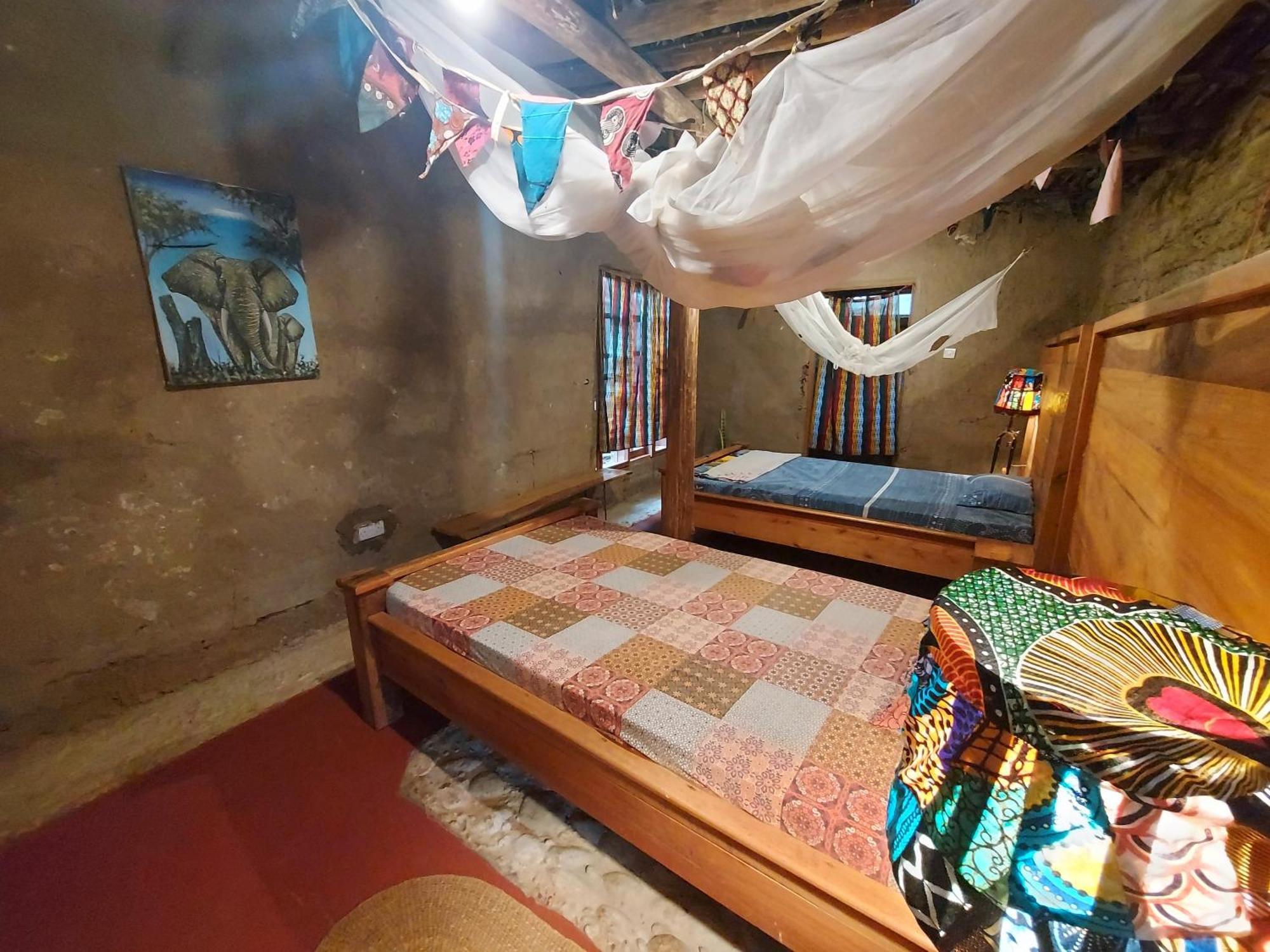 Hostel Mountain Bikes House Moshi Exterior foto
